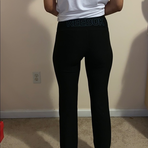 Yoga pants - Picture 2 of 2